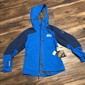 NWT REI Xetodry GTX Jacket 2.0 in Sky Dive/Indigo - Size XS